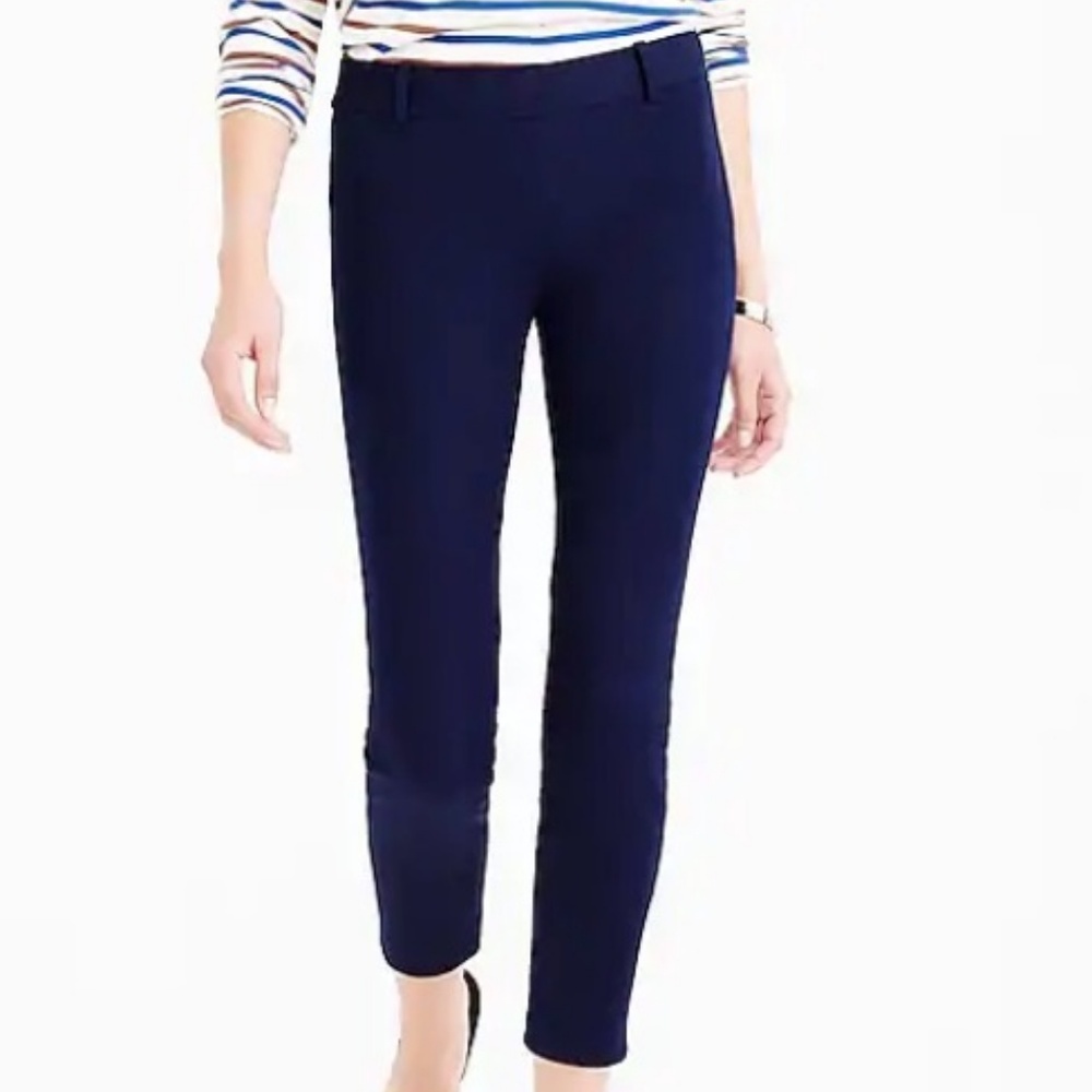 J-Crew Navy Dress Pants! Wear to work! Size 6